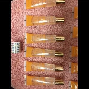 Mango broadway lipgloss